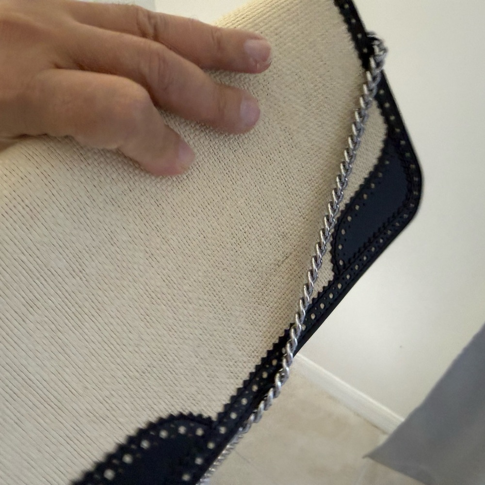 Black and Cream Clutch - Picture 3 of 5